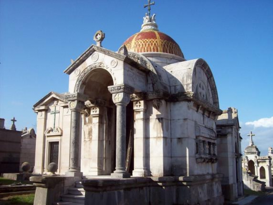 El Cementerio de Ciriego rehabilitará a partir del 7 de enero el exterior del Panteón Pardo